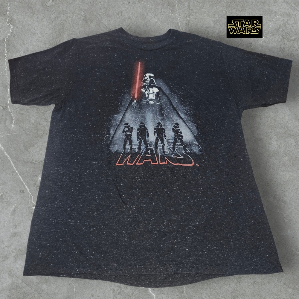 STAR WARS Darth T-Shirt - XLarge